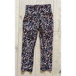 lululemon Leggings - Size 4 - High Rise - Excellent Condition